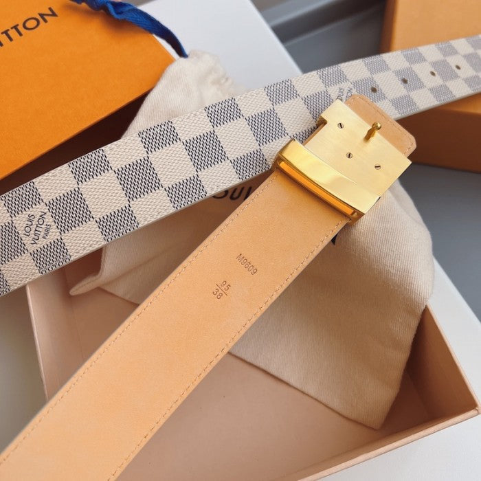 Louis Vuitton Damier Azur Initiales Belt M9609